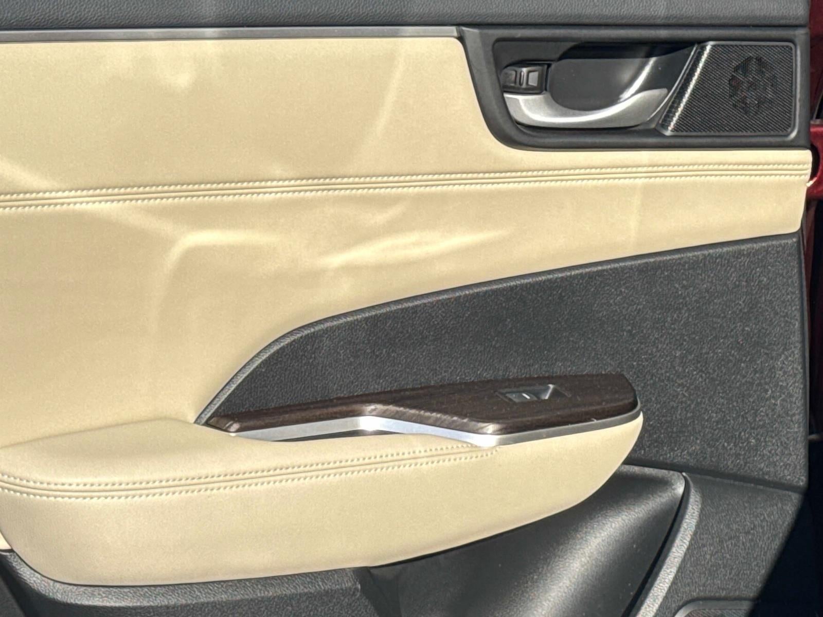 2018 Honda Clarity Plug-In Hybrid Sedan