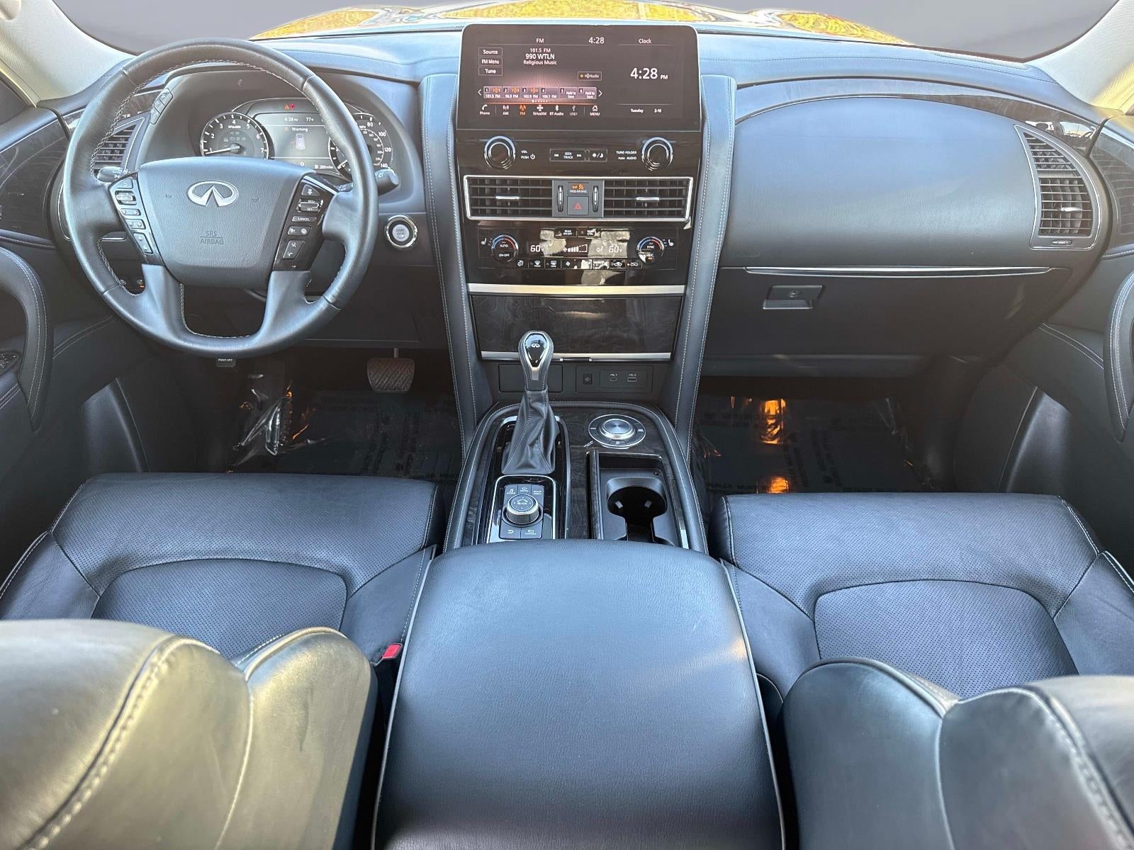 2024 INFINITI QX80 LUXE