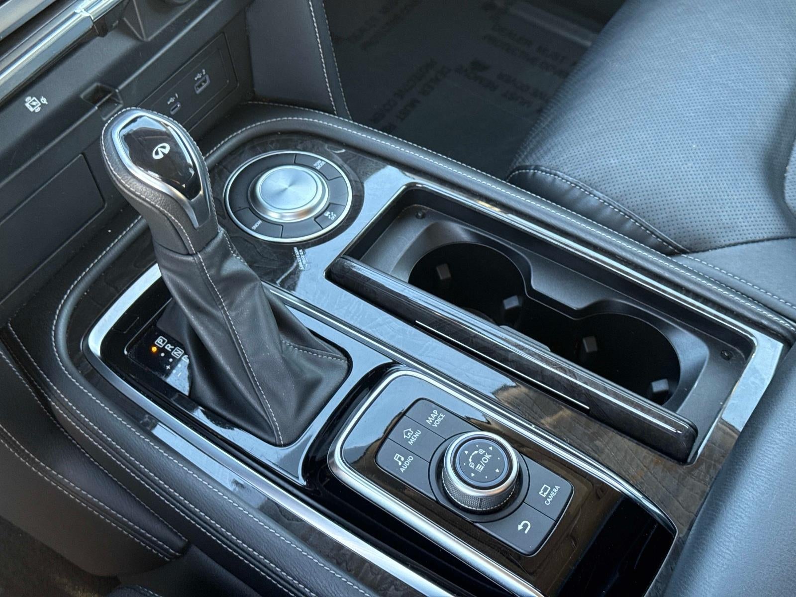 2024 INFINITI QX80 LUXE