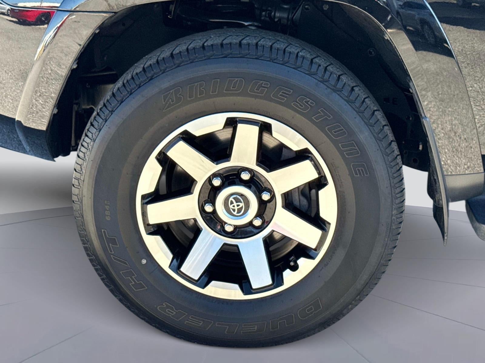 2024 Toyota 4Runner TRD Off-Road