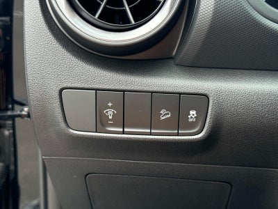 2023 Hyundai KONA SEL SEL