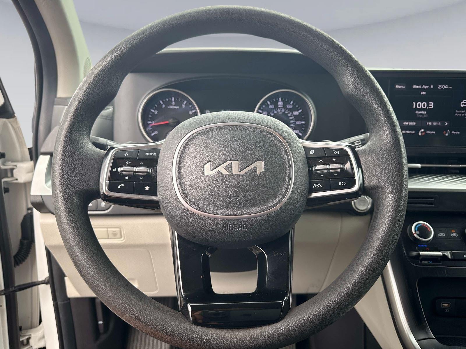 2024 Kia Carnival LX