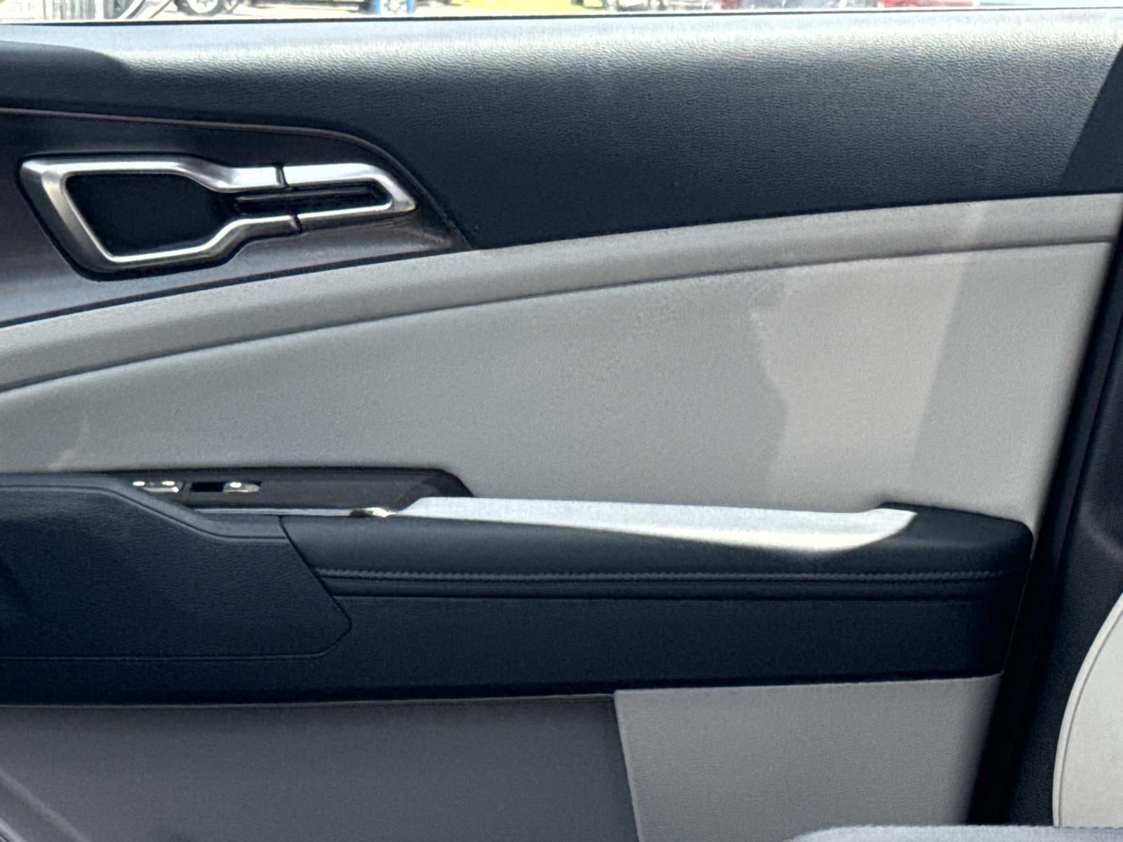 2025 Kia Sportage Hybrid EX