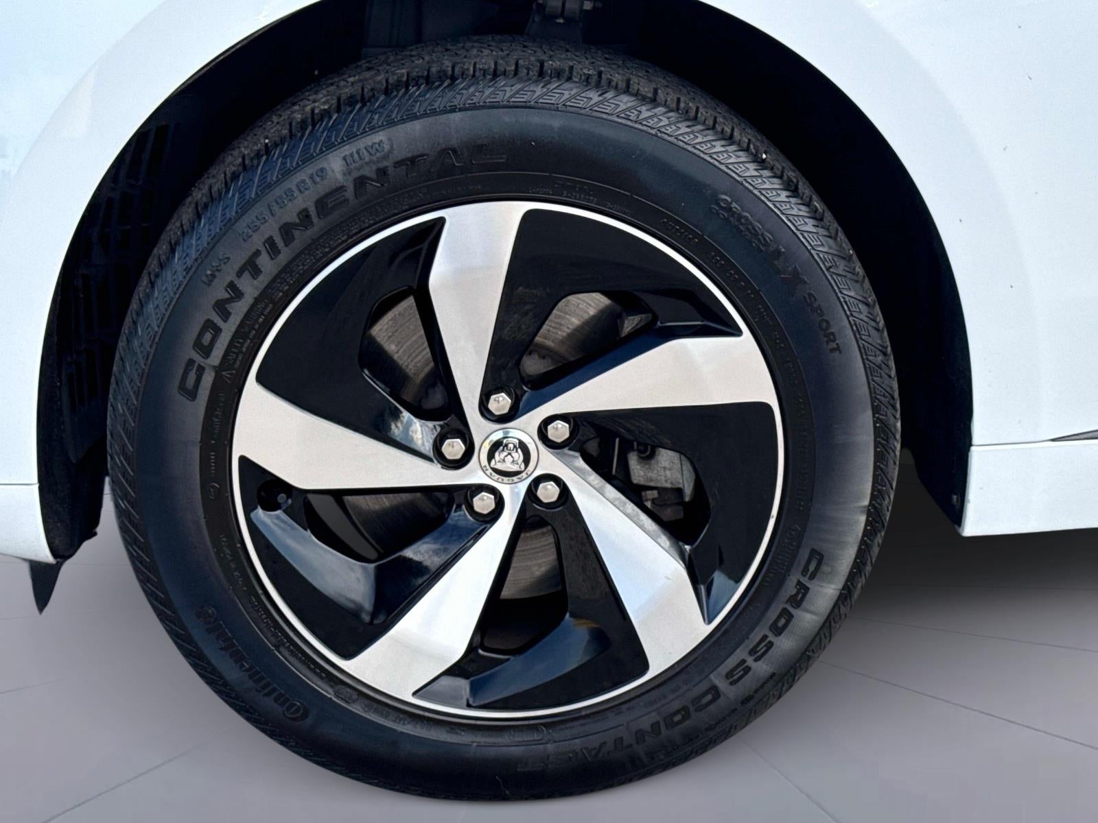 2024 Jaguar F-PACE R-Dynamic S