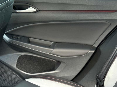 2022 Volkswagen Golf GTI SE