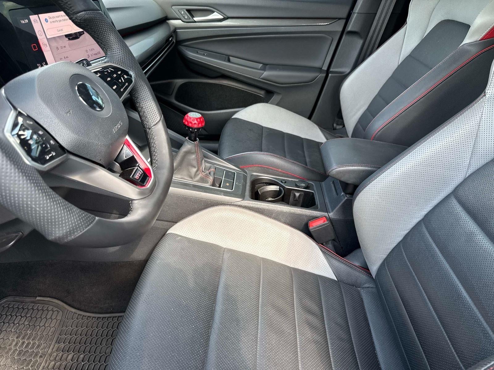 2022 Volkswagen Golf GTI SE