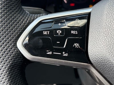2022 Volkswagen Golf GTI SE