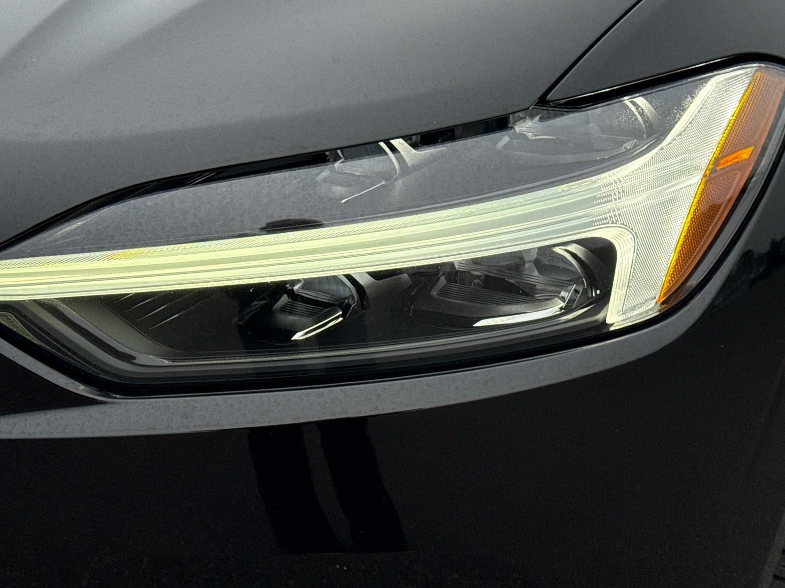 2021 Volvo XC60 Inscription