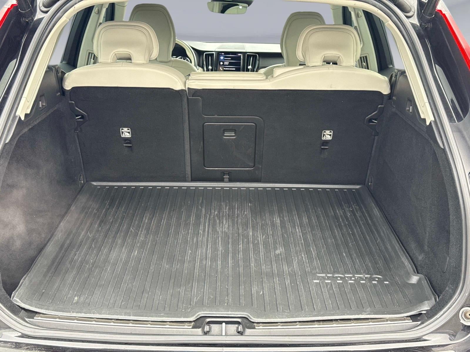 2021 Volvo XC60 Inscription