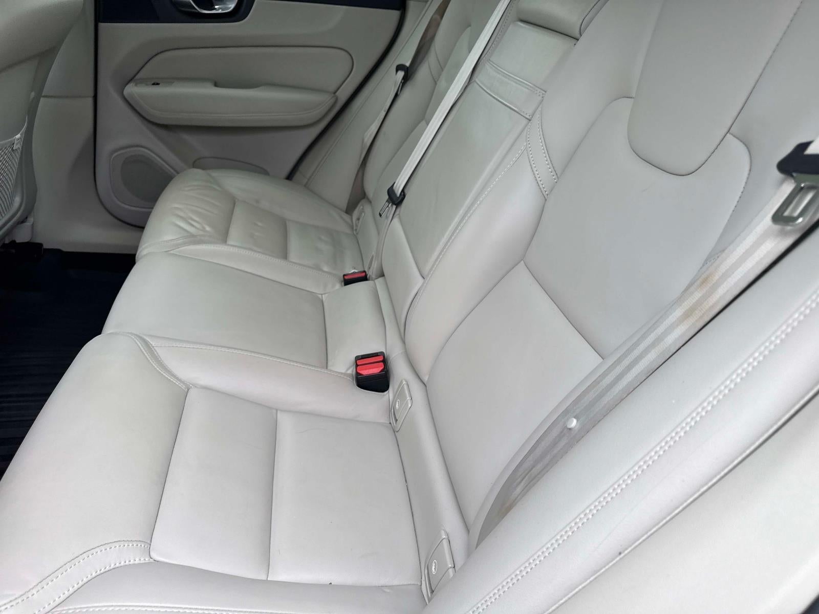 2021 Volvo XC60 Inscription