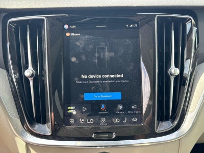 2025 Volvo V60 CROSS COUNT Plus