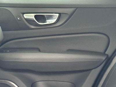 2025 Volvo V60 Cross Country Plus