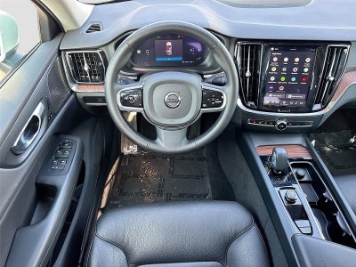 2025 Volvo V60 Cross Country Plus