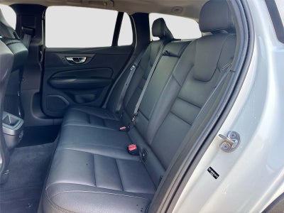 2025 Volvo V60 Cross Country Plus
