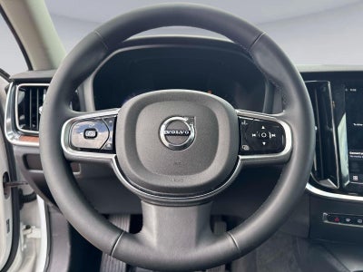 2025 Volvo V60 Cross Country Plus