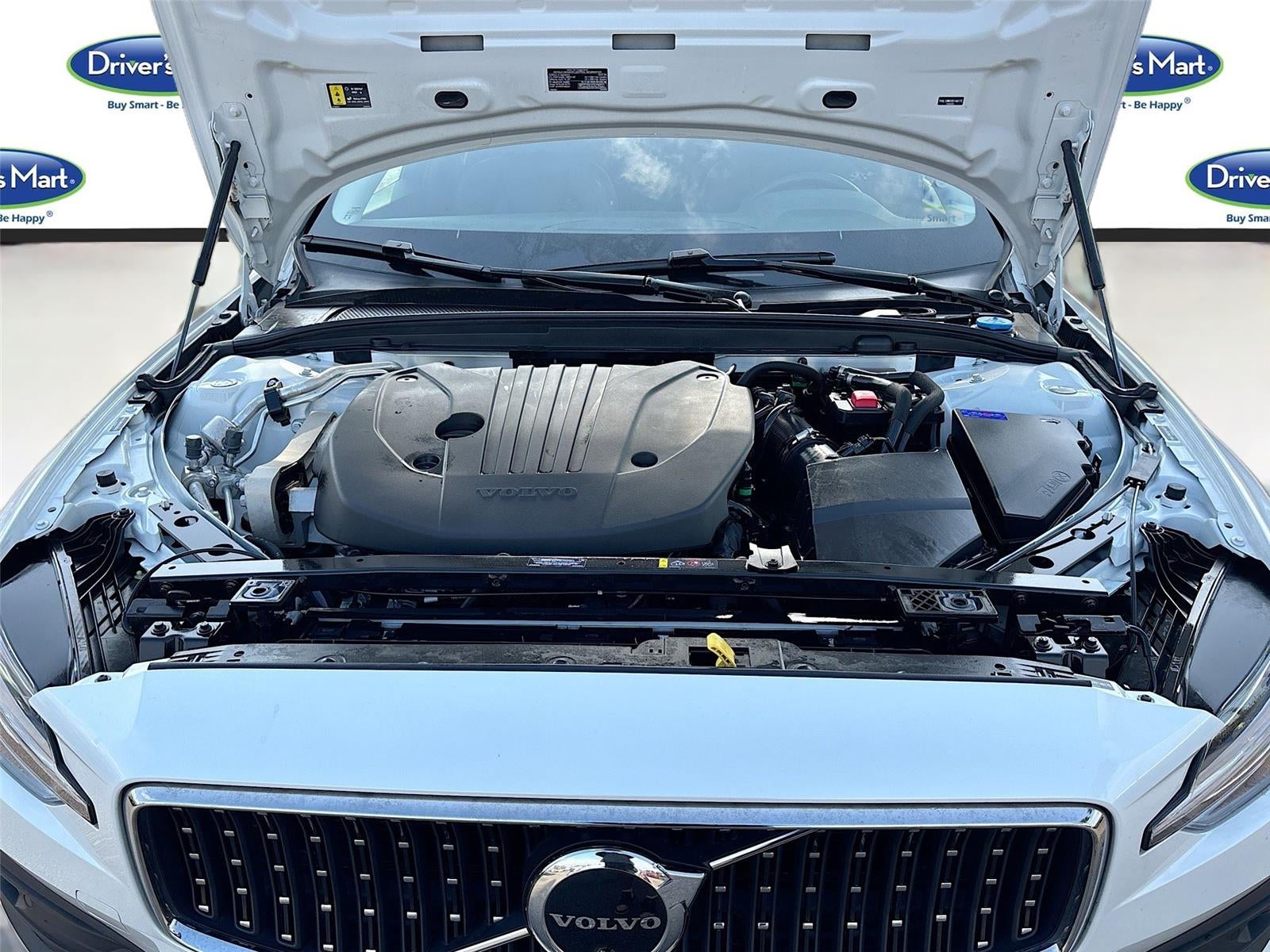 2025 Volvo V60 Cross Country Plus