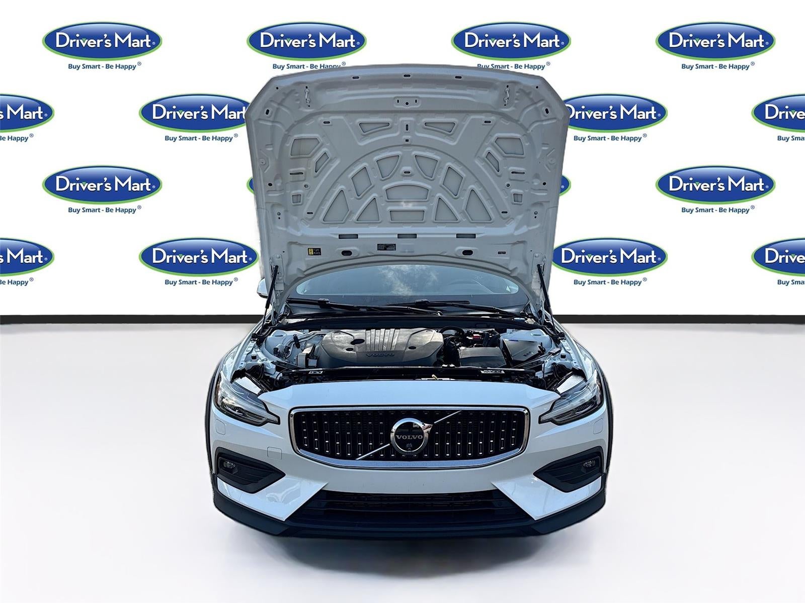 2025 Volvo V60 Cross Country Plus